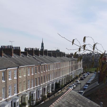 Mcmillan House Studio Apartments York Extérieur photo