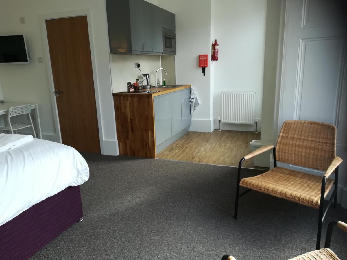 Mcmillan House Studio Apartments York Extérieur photo